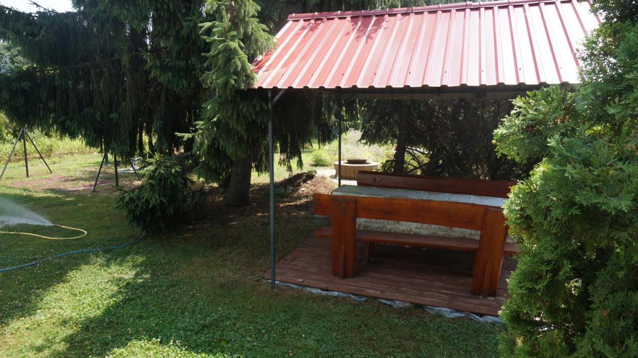 Sunny Apartman Nyíregyháza Esterno foto